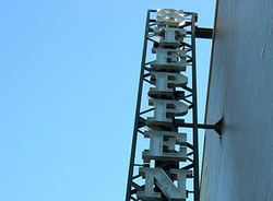 Steppenwolf Theater in Lincoln Park